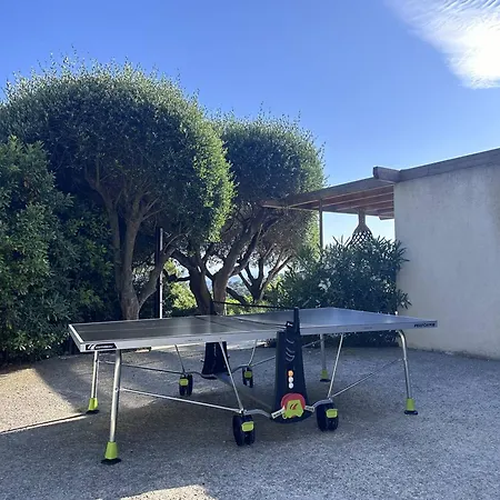De Maitre Avec Piscine Privee Pour 14 Personnes, Climatisation Et Animaux Admis - Fr-1-768-62 لي إيسامبر
