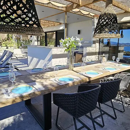 فيلة De Maitre Avec Piscine Privee Pour 14 Personnes, Climatisation Et Animaux Admis - Fr-1-768-62 لي إيسامبر