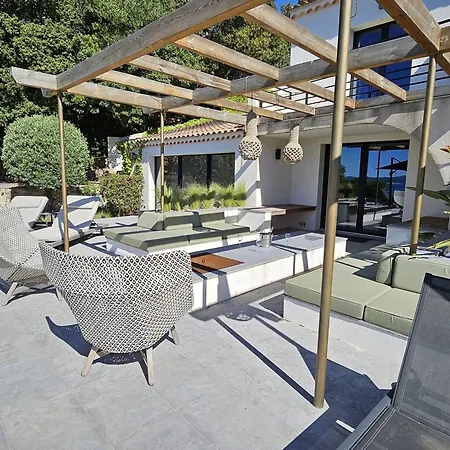 De Maitre Avec Piscine Privee Pour 14 Personnes, Climatisation Et Animaux Admis - Fr-1-768-62 فيلة *